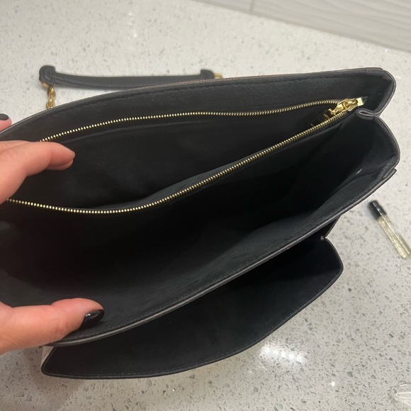 LOUIS VUITTON 
Damier Ebene Vavin PM Creme. - Picture 6 of 16